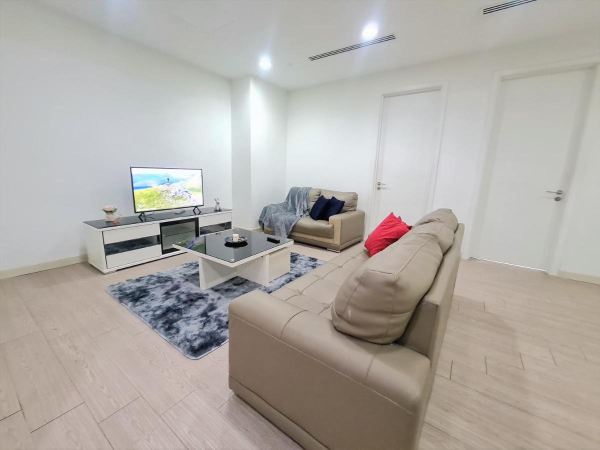 קואלה לומפור Klcc Binjai 8 Premium Soho Apartment By Sarah'S Lodge מראה חיצוני תמונה